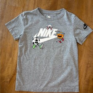 Nike Gray Kids Short-Sleeve Sports Logo Tee with Playful Balls